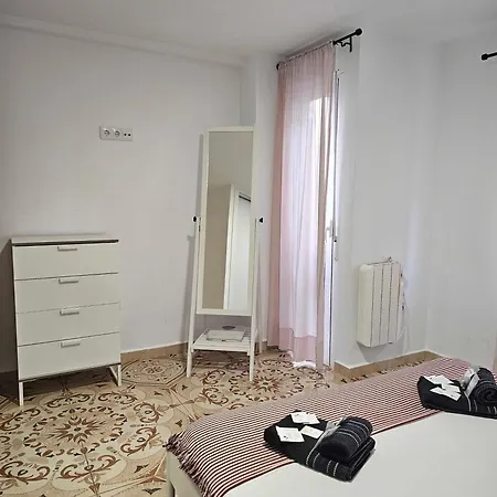 Apartment Suncastle -with Sunny Rooftop Terrace And Barbecue