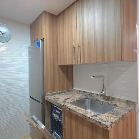 Suncastle -with Sunny Rooftop Terrace And Barbecue Apartmán *